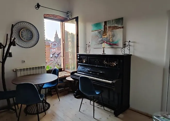 Charm Old Town Accomodation